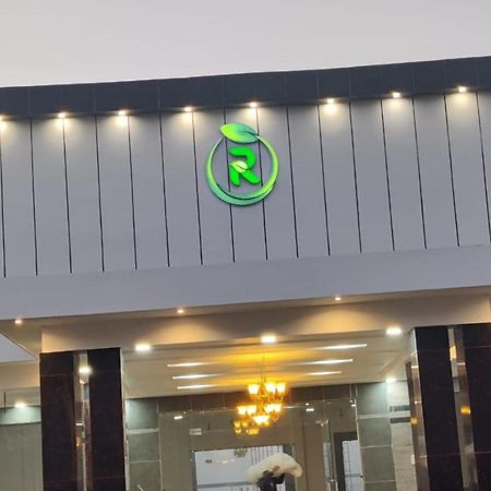 ساهارانبور Royal Green Celebrate In Style المظهر الخارجي الصورة